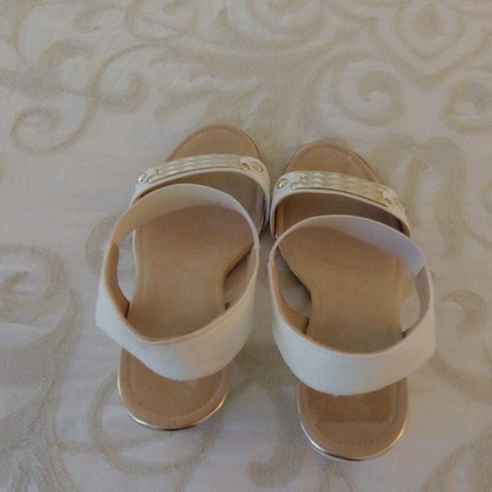 Shoes - AnneKlein